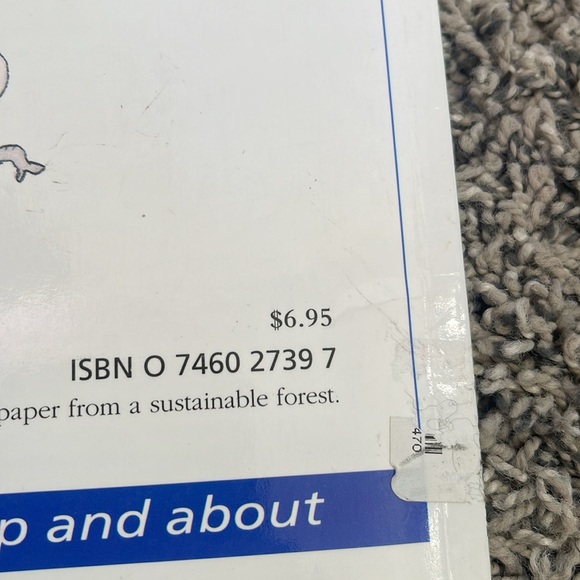 Kids book paperback science book understanding your muscles and bones - Picture 5 of 14